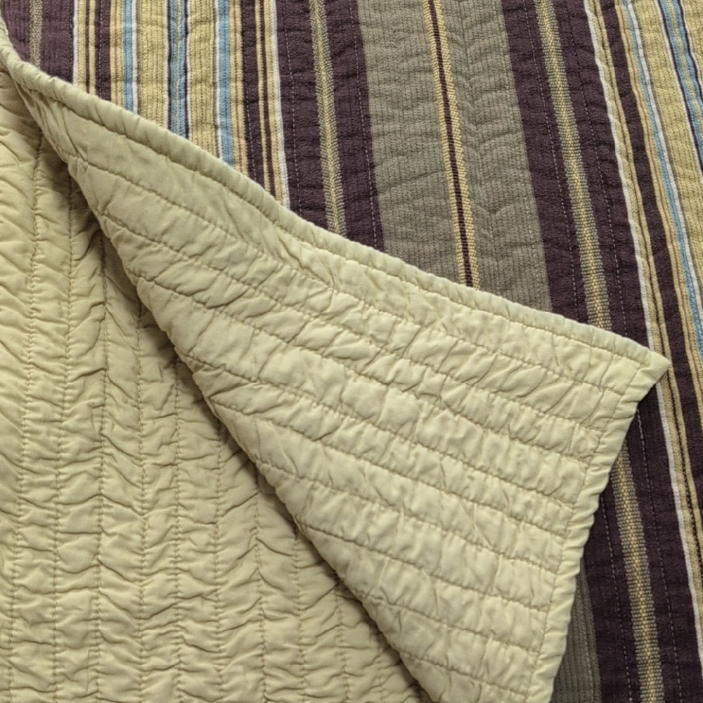 Striped Quilt with Beige and Brown Tones - Picture 1 of 1